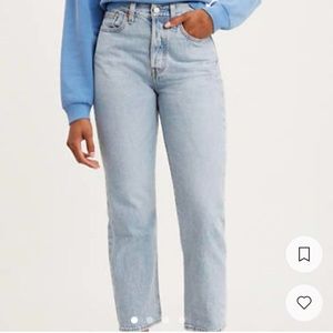 Levi’s Wedgie Fit Jeans